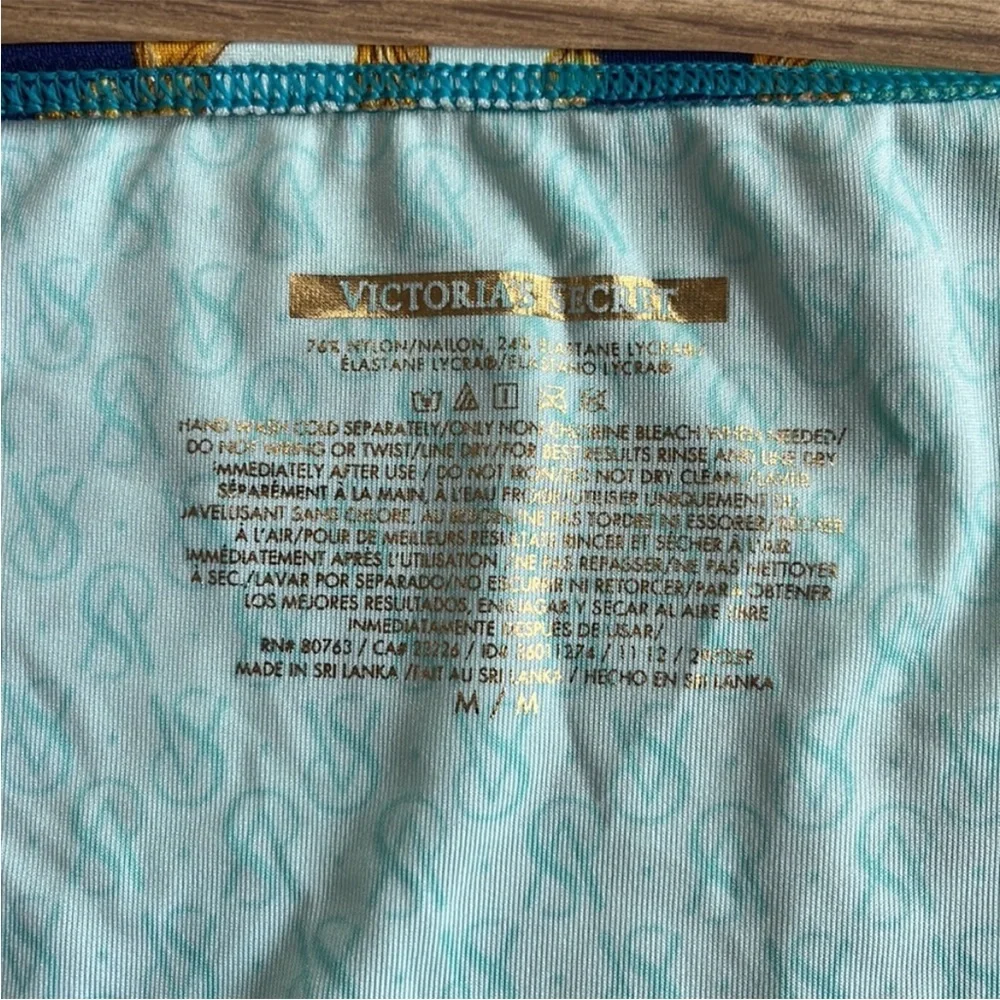 VS Victoria Secret Very Sexy Shimmer Bikini Set MED - Picture 8 of 9